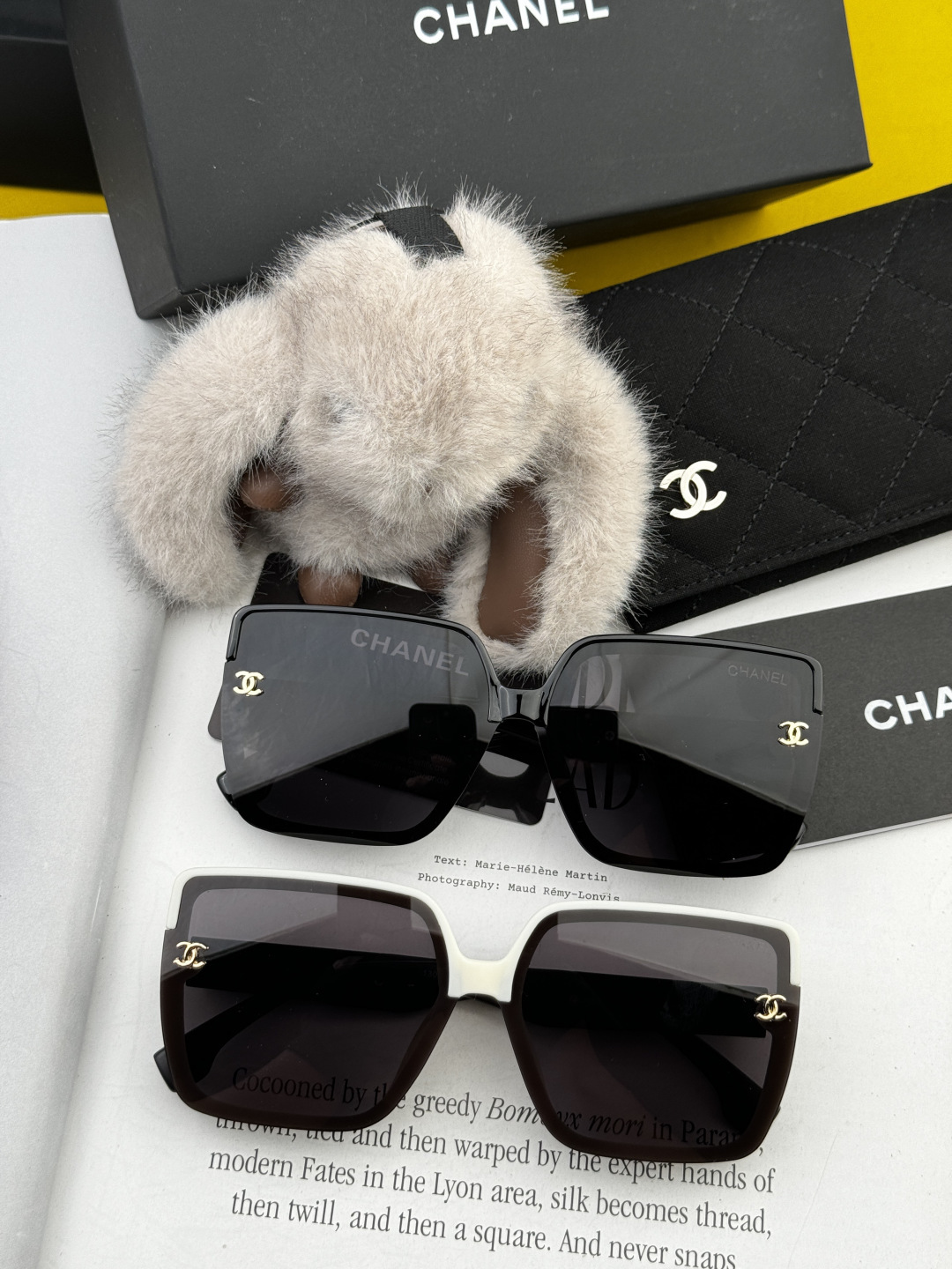 Chanel大框太阳镜墨镜 经典的方框设计，不挑脸型，无论搭配大衣还是连衣裙都非常显气质太阳镜预防紫外线