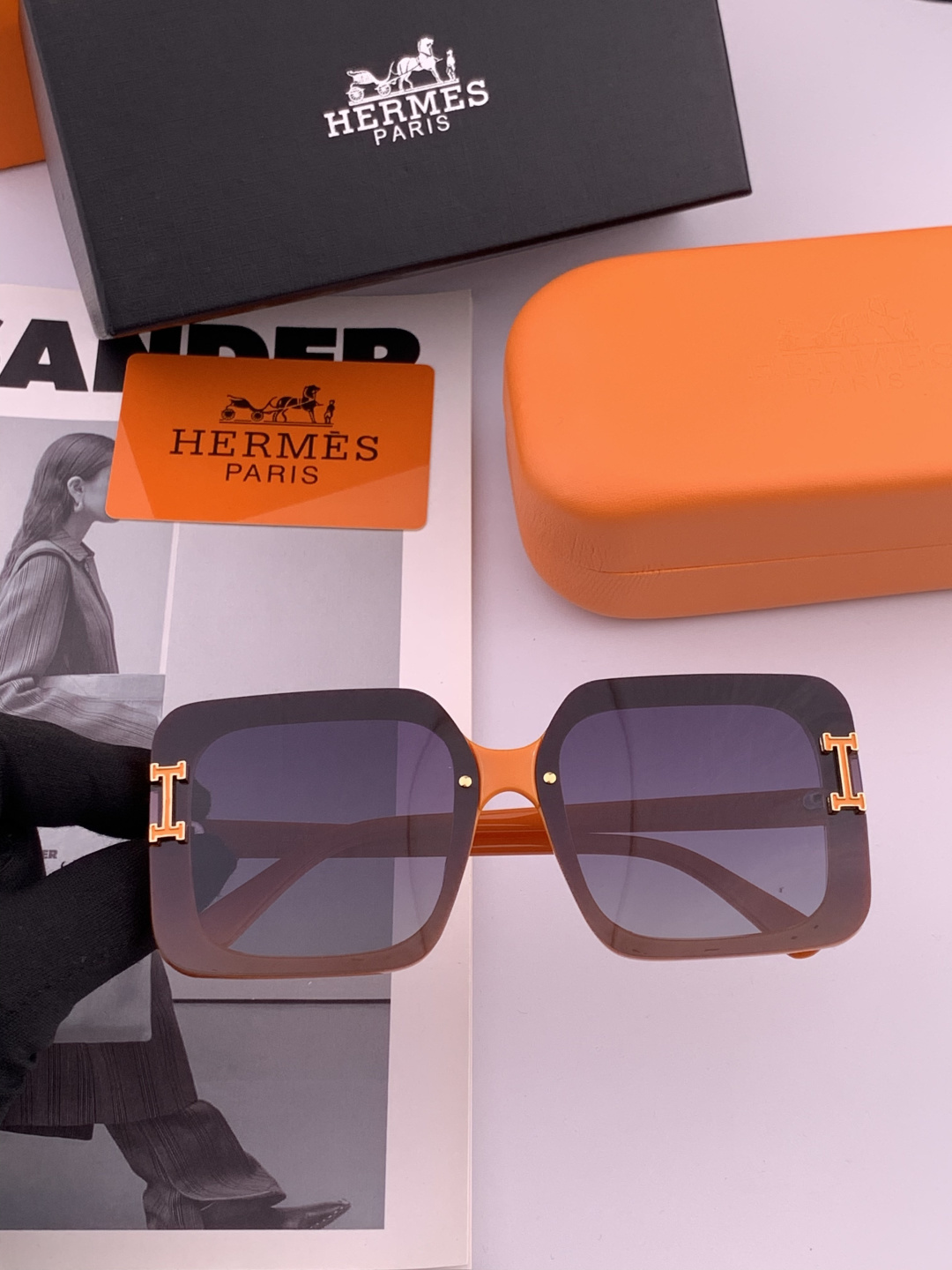 2025新款 爱马仕女士偏光太阳镜🕶️ 宝丽来高清镜片🎉高品质TR-90镜框 时尚百搭！型号：H3881