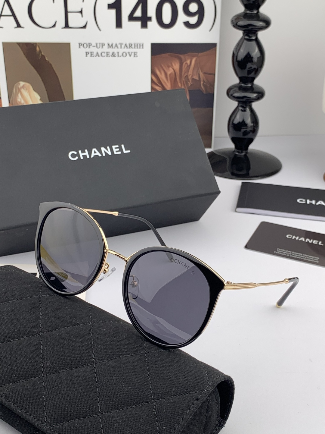 新品CHANEL 香奈儿太阳镜以独特魅力和前卫风格诠释春夏最新眼镜，质感超好佩带舒适 型号：CH7827