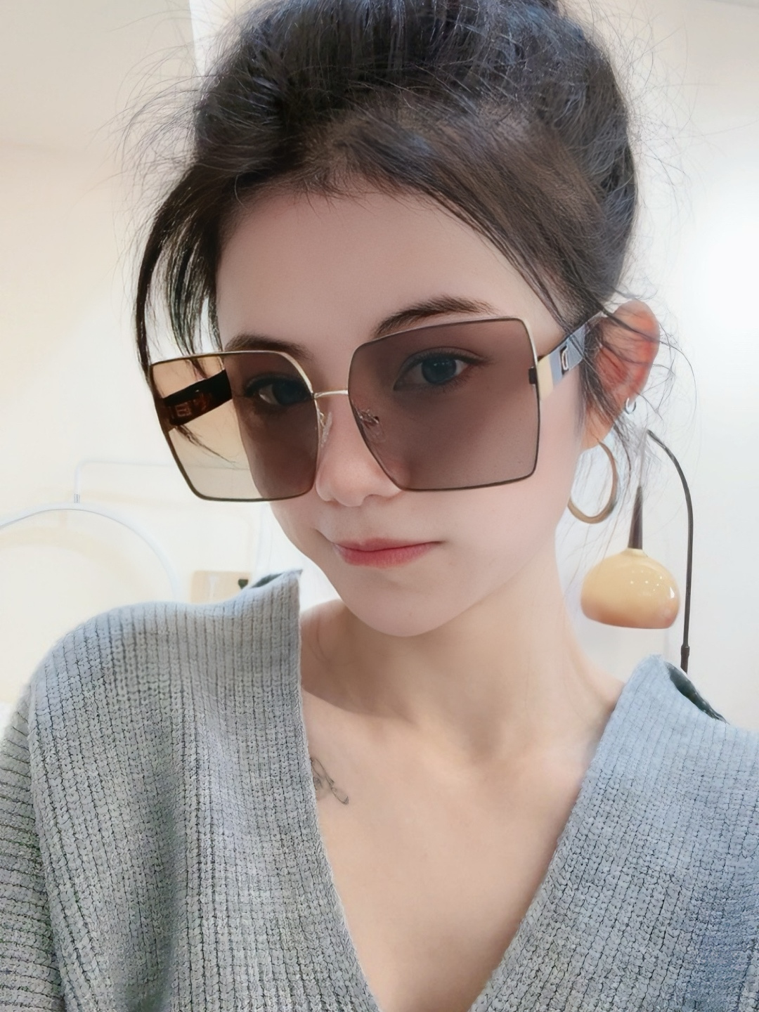 🔺 【DIOR-迪奥】开春新款 潮流爆款 时尚方框尼龙太阳镜 高品质 佩戴舒适 网红潮款墨镜 女士高清尼