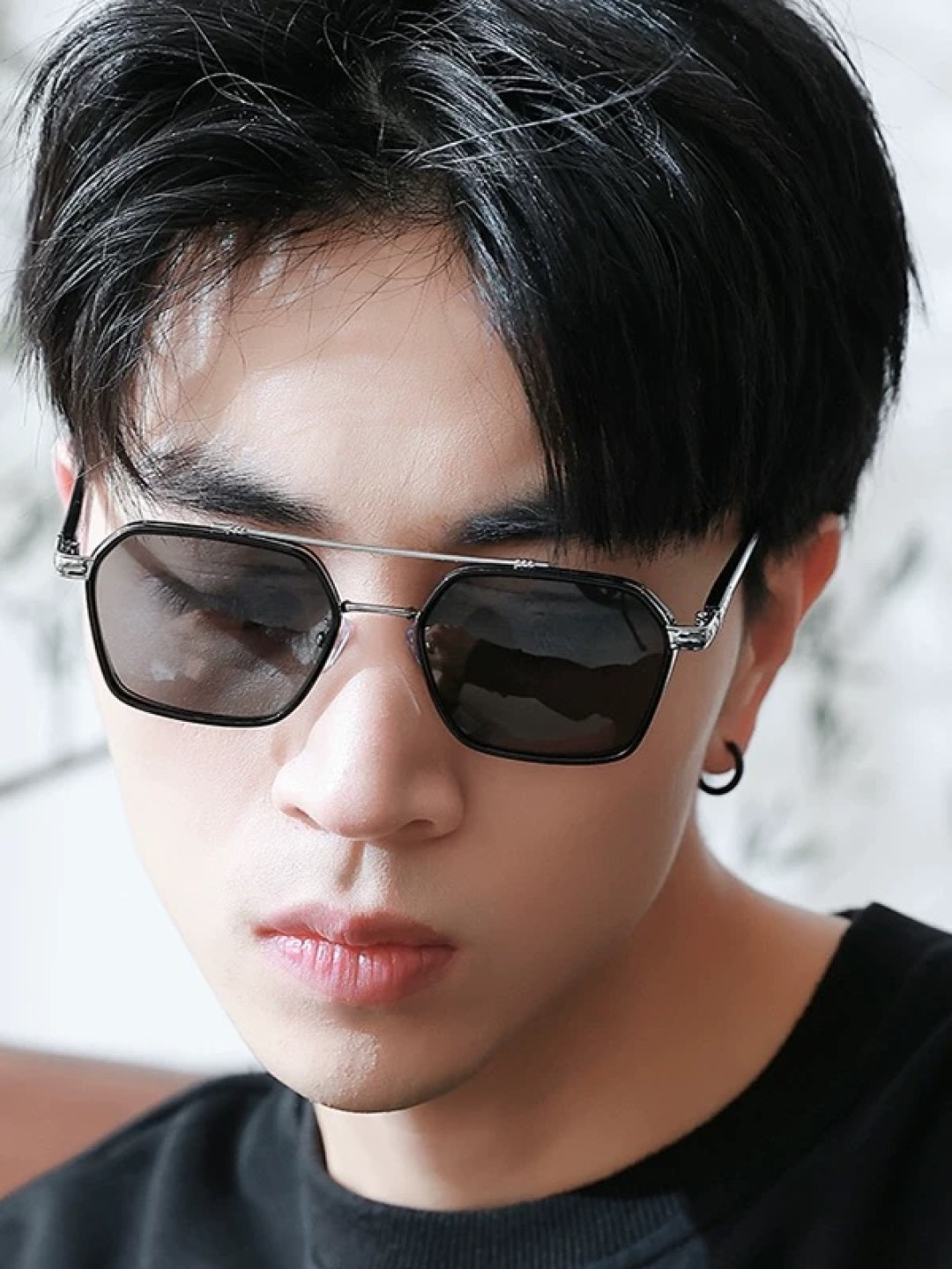 MAYBACH迈巴赫年度最牛硬货👍🏻 官网经典蛤蟆款 ❗️极力推荐款‼️选用定制进口板料双色拼腿 采用K