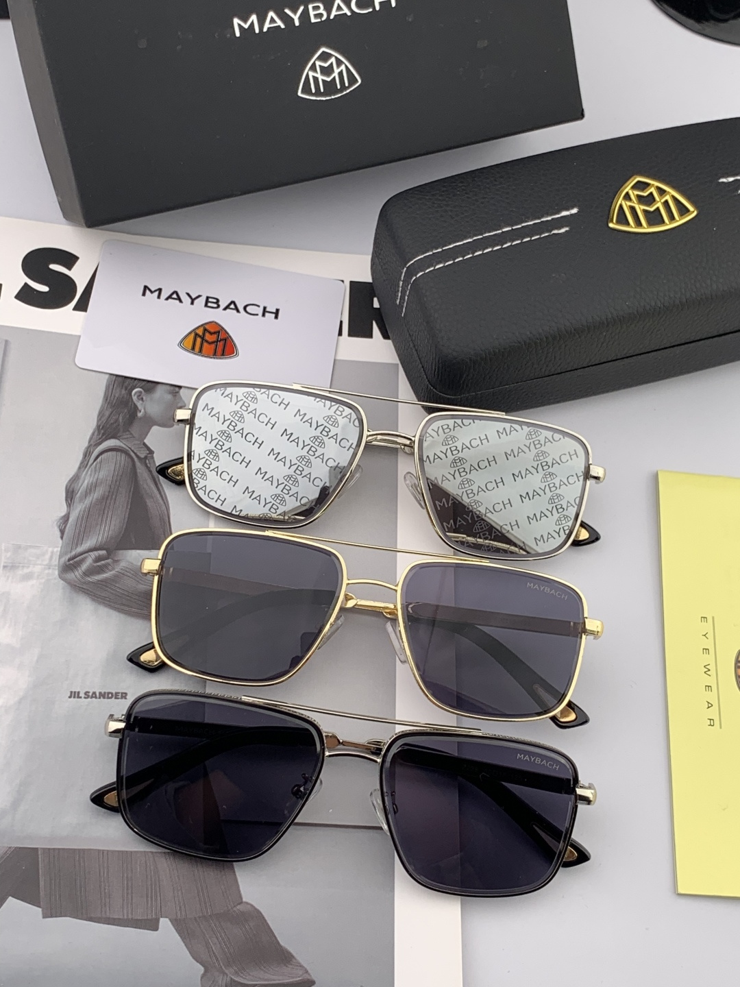 MAYBACH迈巴赫年度最牛硬货👍🏻 官网经典蛤蟆款 ❗️极力推荐款‼️选用定制进口板料双色拼腿 采用K