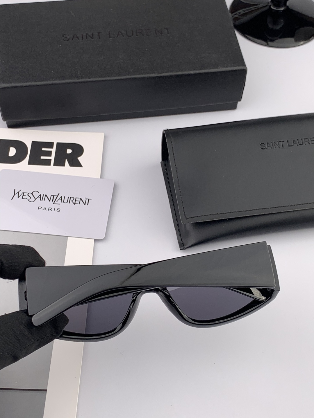 新品SAINTOWEN圣罗兰 官网最新款 独具奢华外观和精致线条 风格华贵典雅 轻盈舒适 众多明星网红追