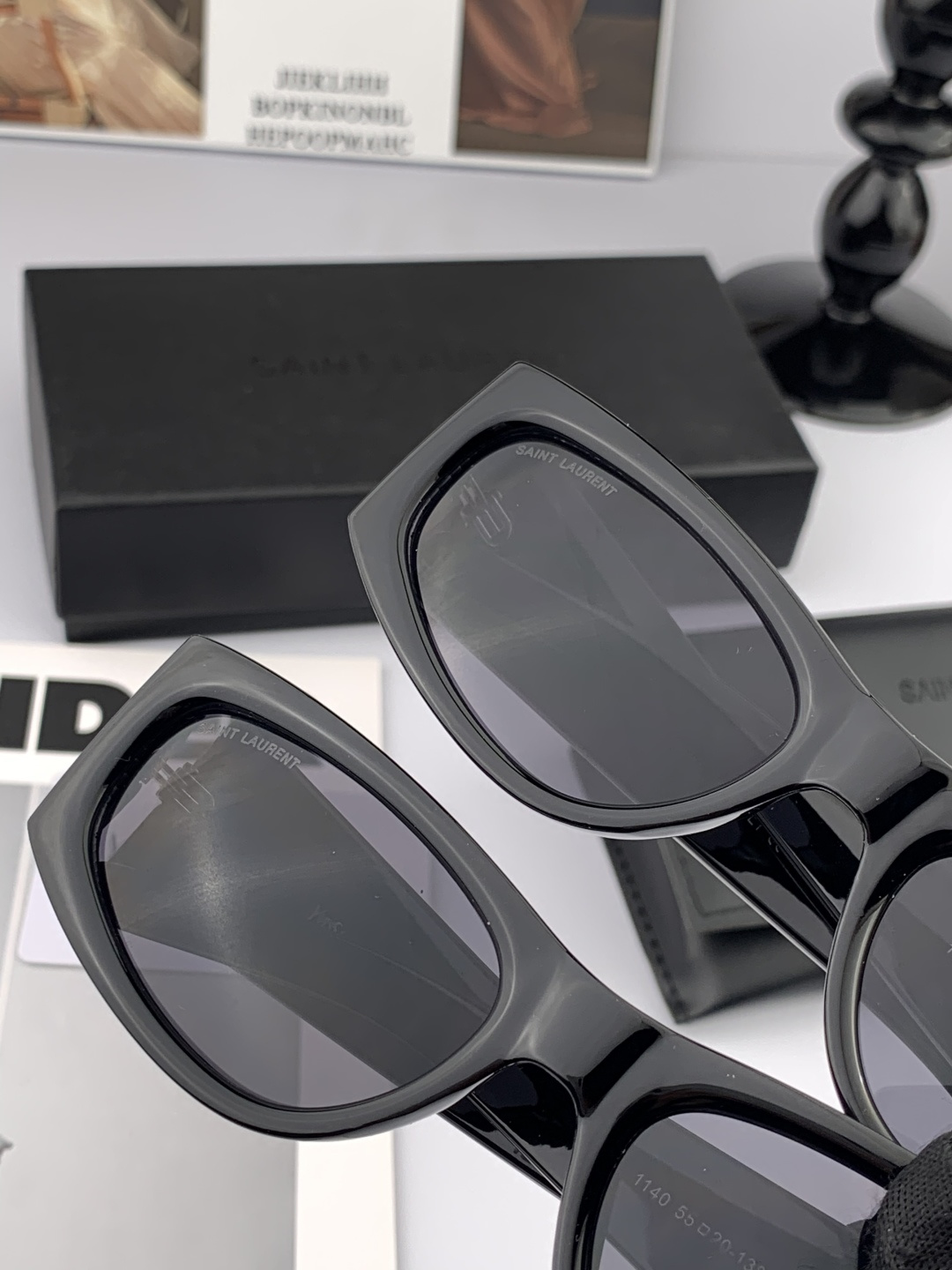 新品SAINTOWEN圣罗兰 官网最新款 独具奢华外观和精致线条 风格华贵典雅 轻盈舒适 众多明星网红追