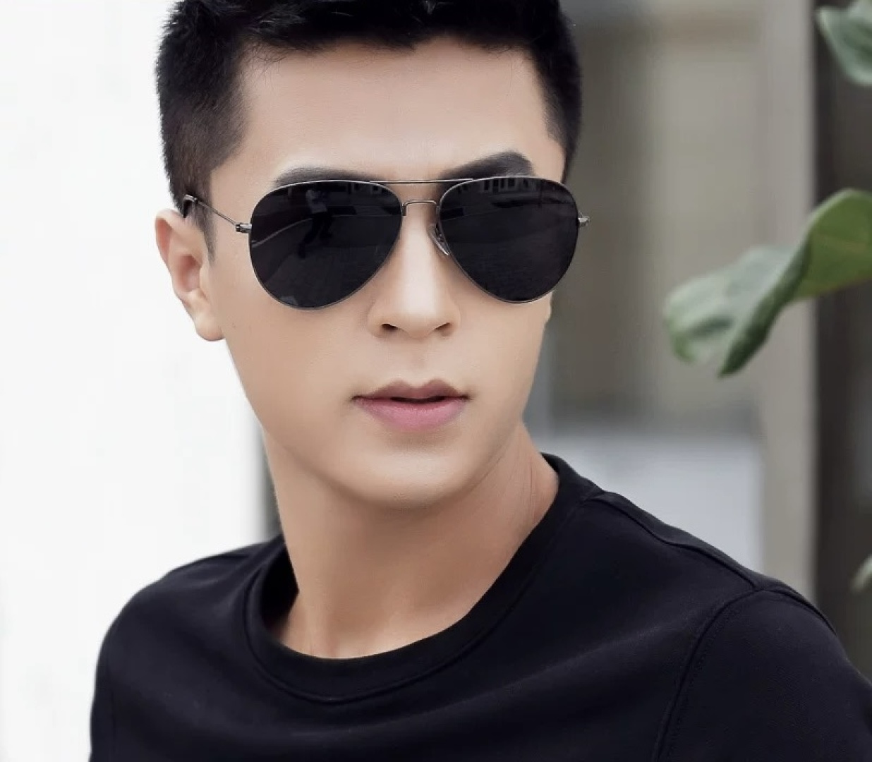 Gucci 。 高品质男女款墨镜 👍 进口宝丽来偏光镜片 。蛤蟆镜 开车钓鱼都可 。百搭显瘦墨镜韩版男士