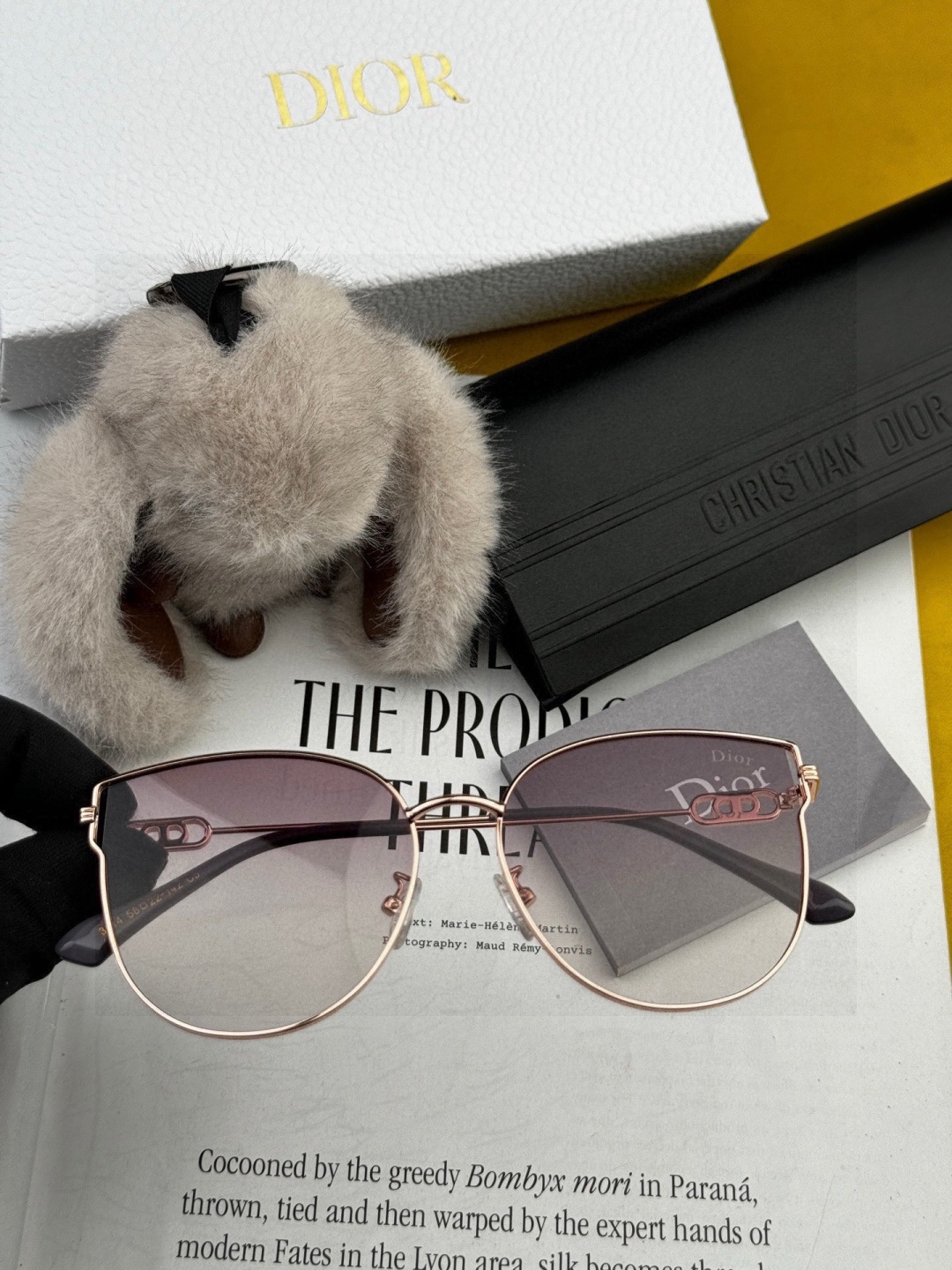 DIOR🌋☔️时尚圆框太阳镜镜片 顶级奢侈品[强] 高品质[胜利][亲亲]🍦🍨 [得意] 气质非凡😄 🍫