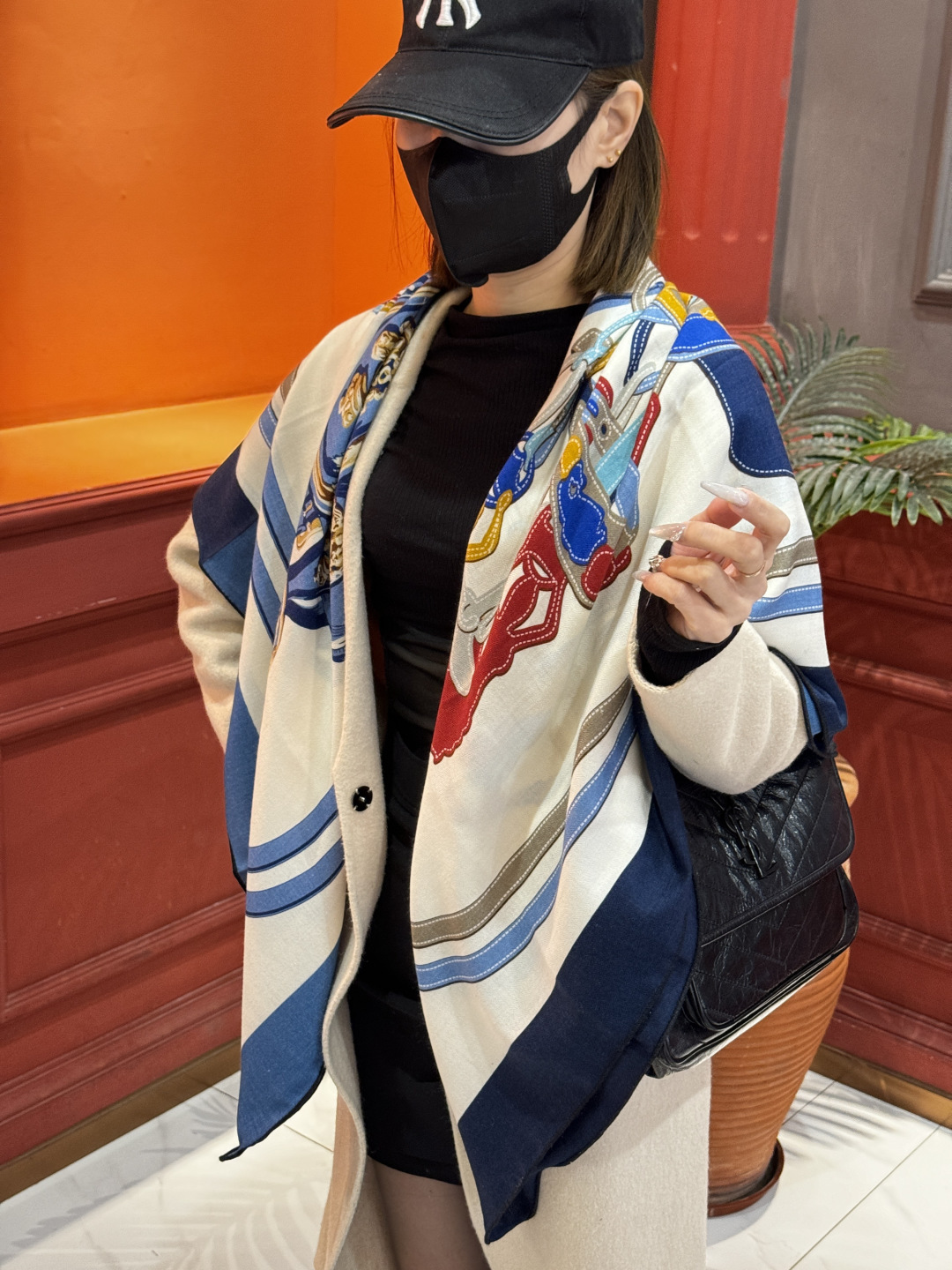 羊绒新款🆕🏇🏇买了都说好看‼️推荐💕【华丽的缰辔双面同色140】羊绒方巾，顶级工艺超值‼️爱马仕专柜爆款