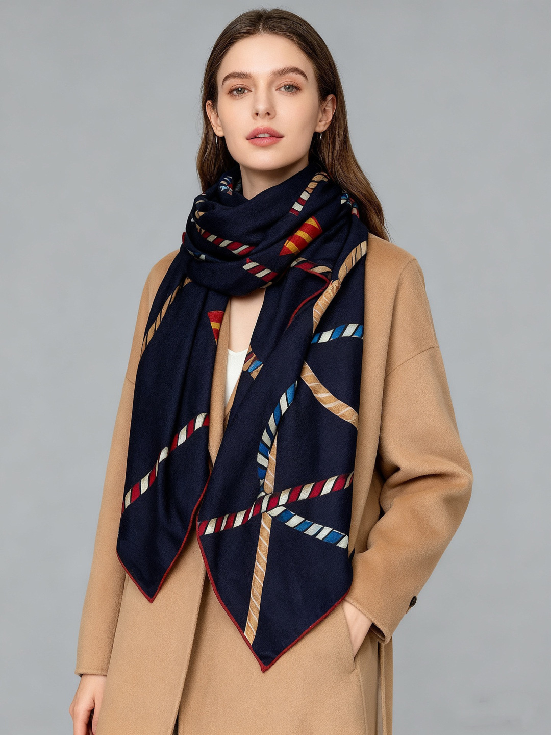 羊绒新款🆕👏👏买了都说好看‼️推荐💕爱马仕双面同色羊绒方巾【双面同色140】，顶级工艺超值‼️爱马仕专柜