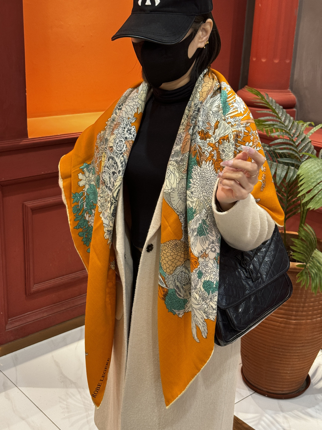 ❤ 双面同色【▪️卓尔不凡，高级有气场！！】非常抬人，带点故事的精彩！永远加分的hermes艺术单品！美