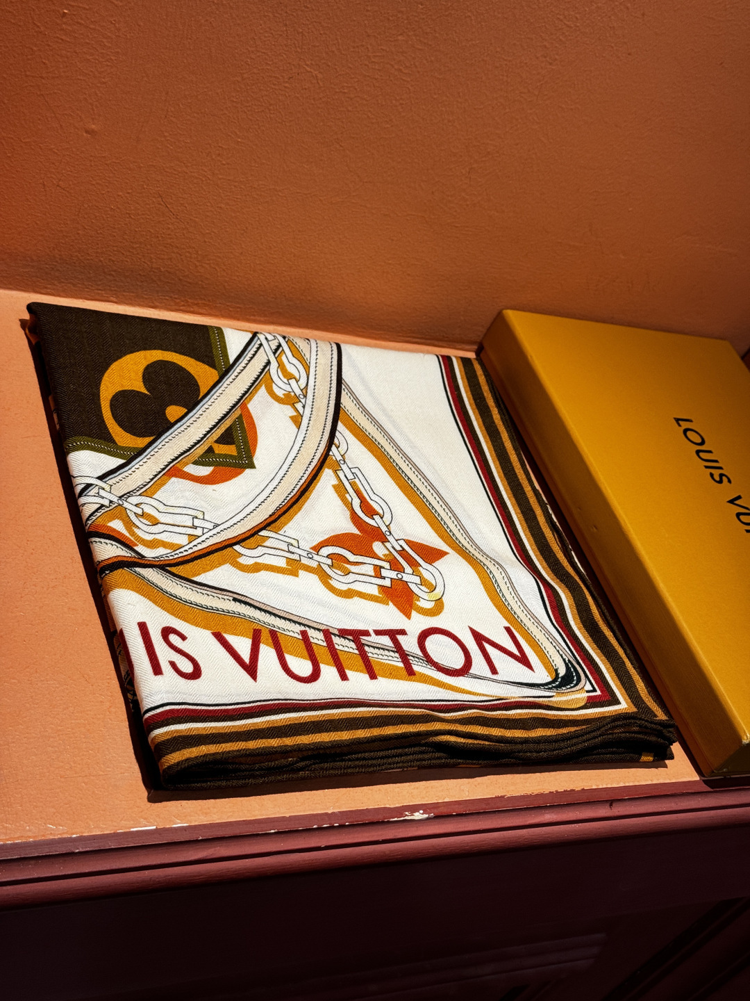 上新❤️ MONOGRAM JACQUARD DENIM140丝绒 方巾 【高定版 双面同色】有些款式他