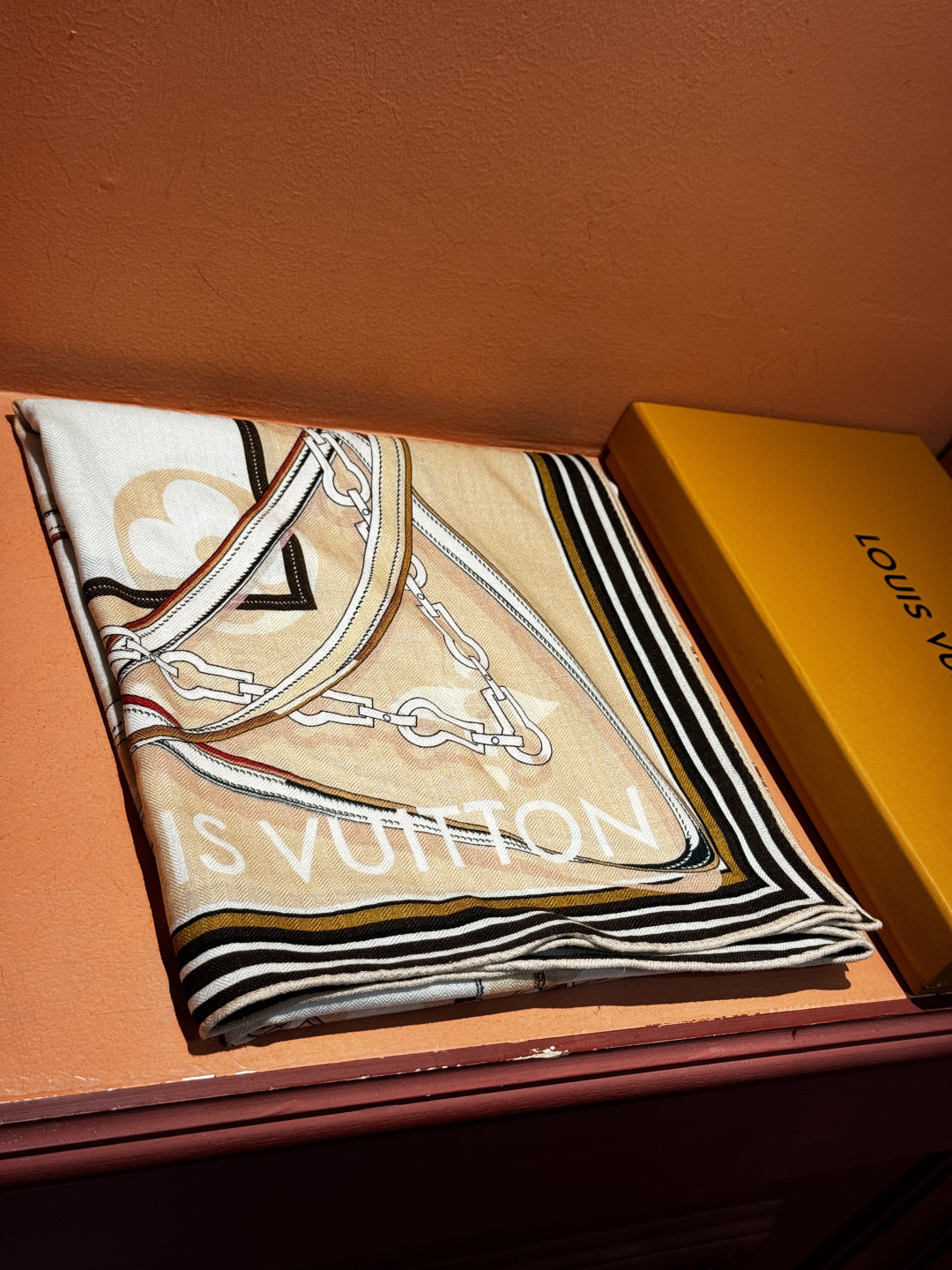 上新❤️ MONOGRAM JACQUARD DENIM140丝绒 方巾 【高定版 双面同色】有些款式他