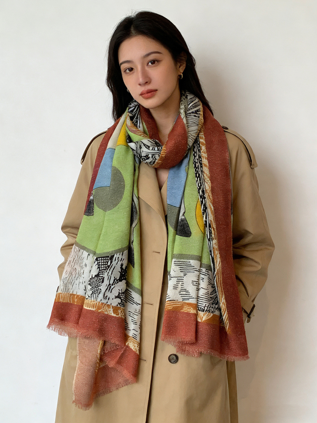 会发光发亮的围巾 爱马仕 专柜同步 买了都说好看羊绒印花‼️推荐💕顶级工艺超值‼️爱马仕专柜爆款🎁🎁羊绒