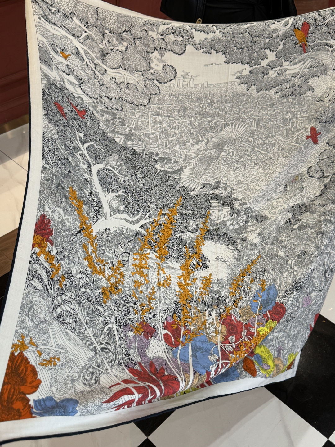 爱马仕～秋冬搭配利器❗️顶级双面同色 版真丝羊绒披肩！！1条等于2条】点睛精彩，图案和配色都超级喜欢，又