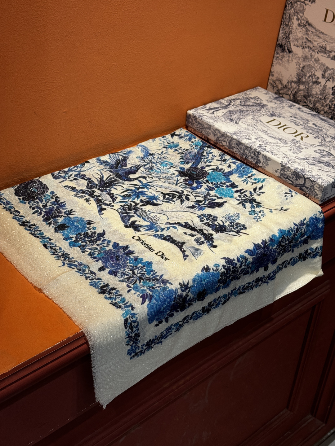 ✨✨【金银丝款】Dior专柜款～就是告诉大家这款必须收～上新🆕❤️ 新款长羊绒😍专柜同步🌈✨这个size