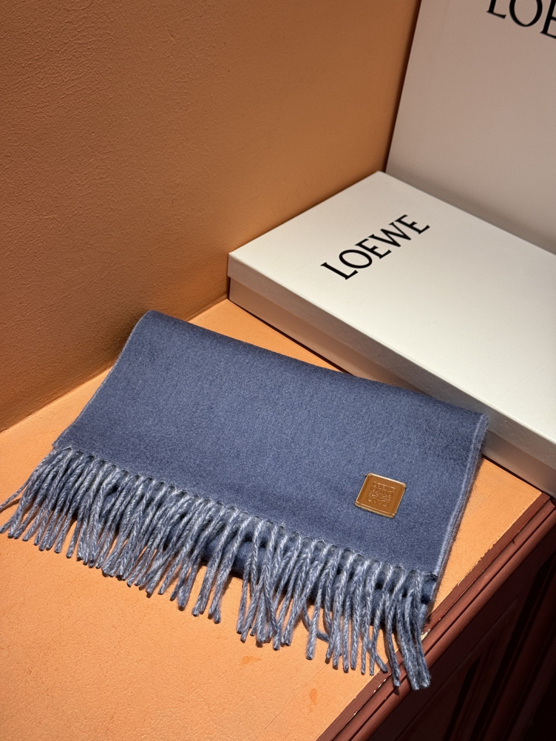 ✨✨太美了😍罗意威 情侣款 美到要尖叫😱专柜最新款🎊英伦欧美范儿 又是一款即时尚又实用的大围巾&长巾，🎆