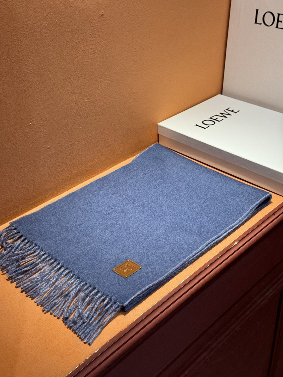 ✨✨太美了😍罗意威 情侣款 美到要尖叫😱专柜最新款🎊英伦欧美范儿 又是一款即时尚又实用的大围巾&长巾，🎆