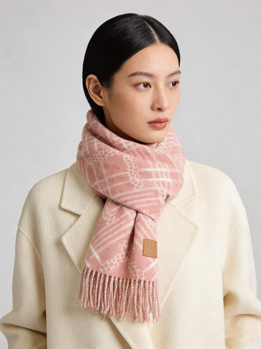 双面围巾 🆕Burberry · 巴宝莉格子围巾❗️好看的要疯掉了，太有型太有魅力了❗️❗️非常斯文时尚