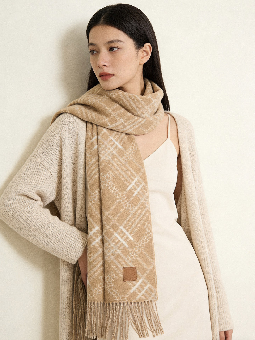 双面围巾 🆕Burberry · 巴宝莉格子围巾❗️好看的要疯掉了，太有型太有魅力了❗️❗️非常斯文时尚