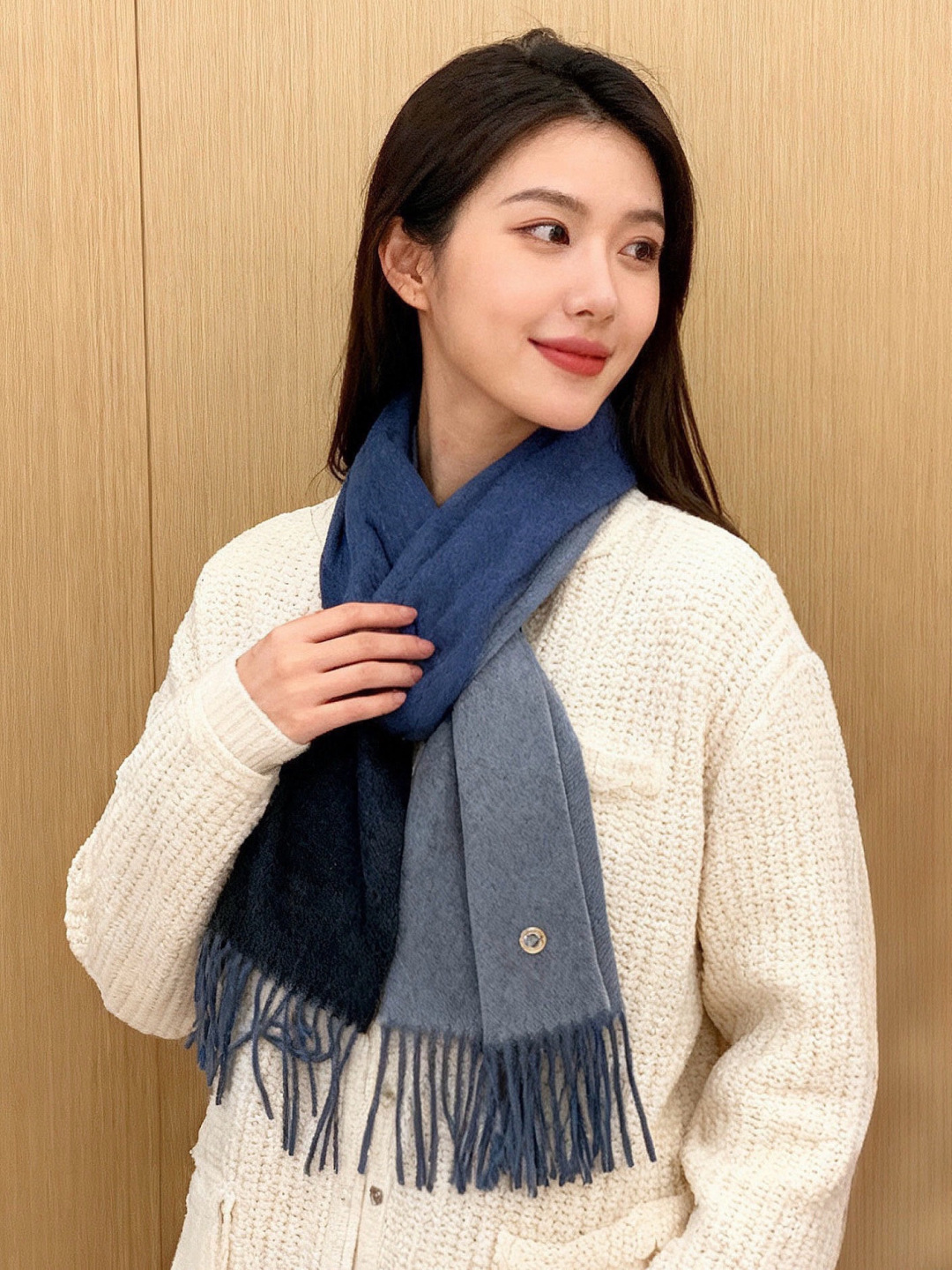 ✨✨太美了😍 【皮安娜】情侣款 美到要尖叫😱专柜最新款🎊英伦欧美范儿「多色渐变」又是一款即时尚又实用的大