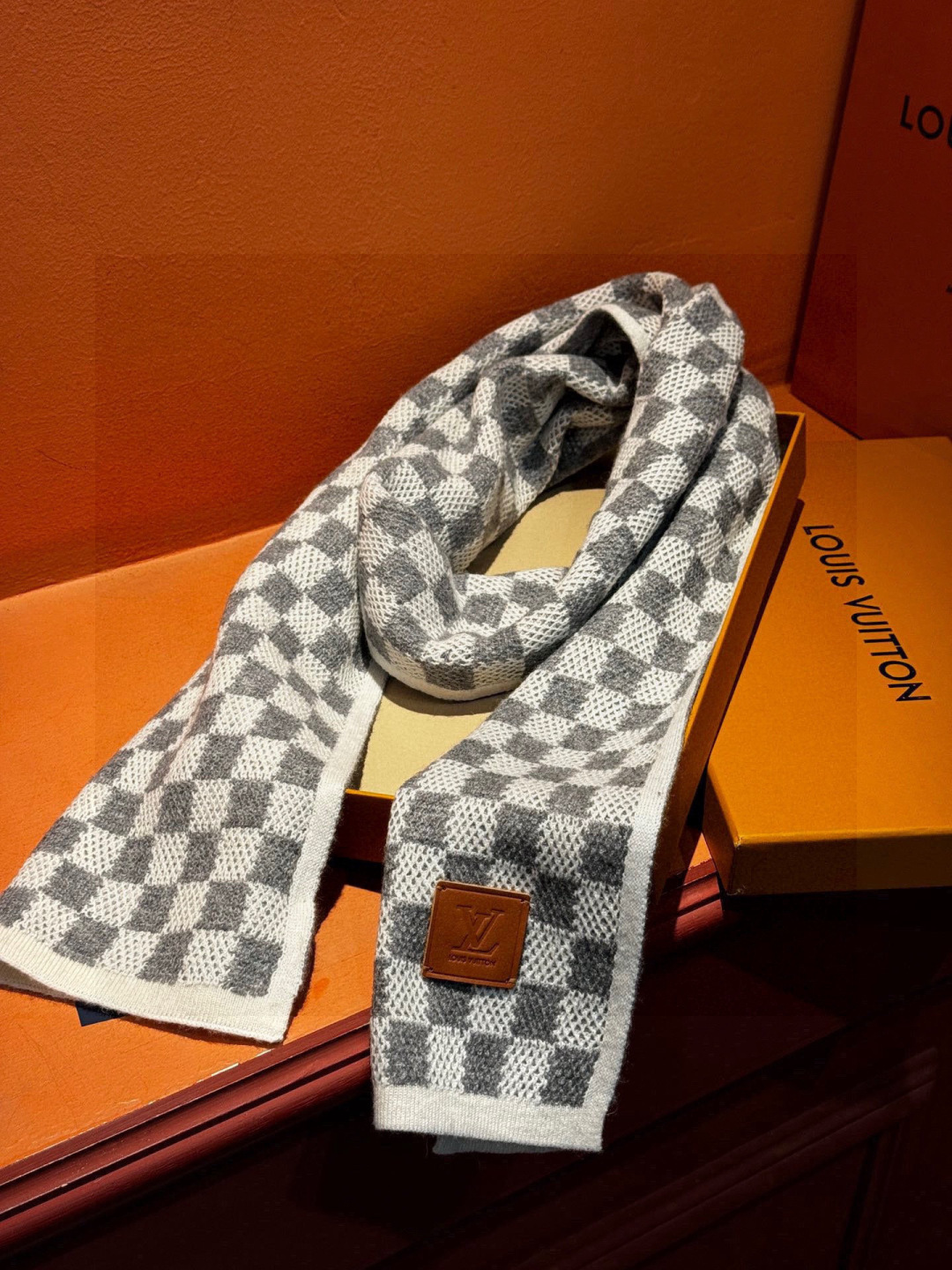 顶级原版 怒赞推荐‼️高端男士款~超级无敌软糯的男士羊绒围巾👍L家ZG同步在售，这个价格真的无敌超值！亲