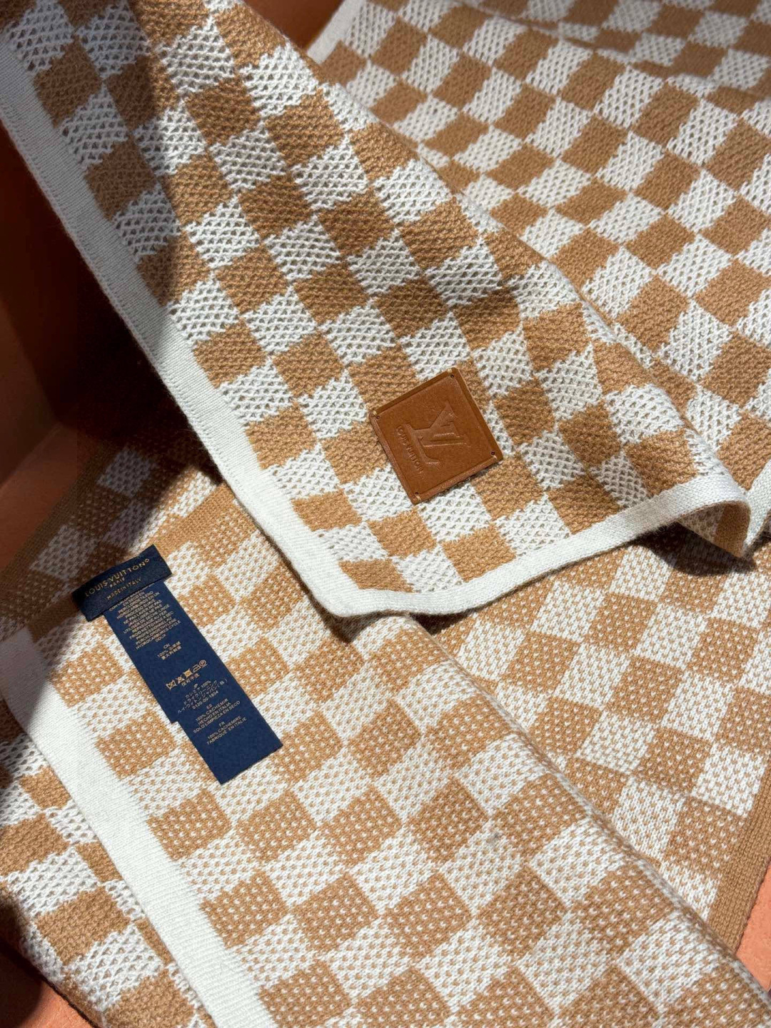 顶级原版 怒赞推荐‼️高端男士款~超级无敌软糯的男士羊绒围巾👍L家ZG同步在售，这个价格真的无敌超值！亲