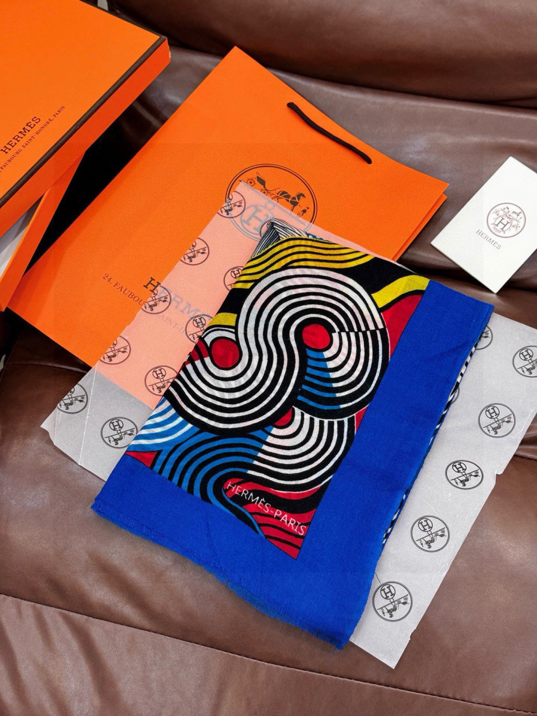 新款🆕🏇🏇买了都说好看‼️推荐💕顶级工艺超值‼️爱马仕专柜爆款🎁💟立体呈现图案纹路实物档次极高👍👍特殊工