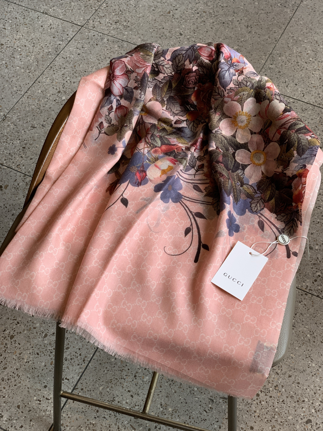 💟秀外慧中，美到过分❗️上身效果疯狂的喜欢❗️Gucci New~300支高端戒指绒！真心美爆了的设计，