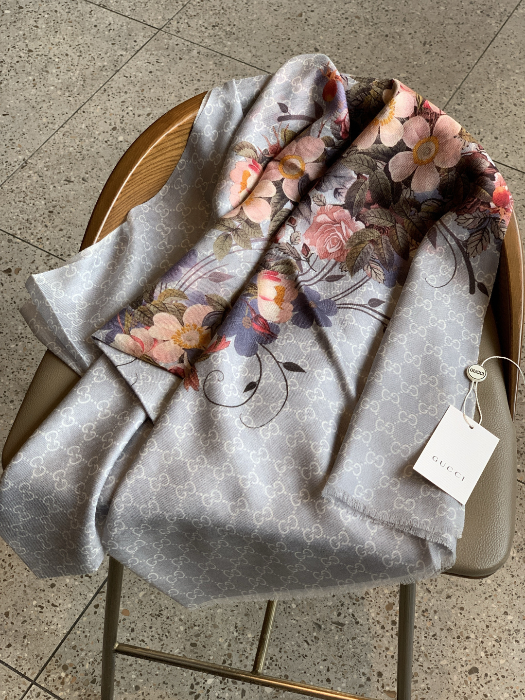 💟秀外慧中，美到过分❗️上身效果疯狂的喜欢❗️Gucci New~300支高端戒指绒！真心美爆了的设计，