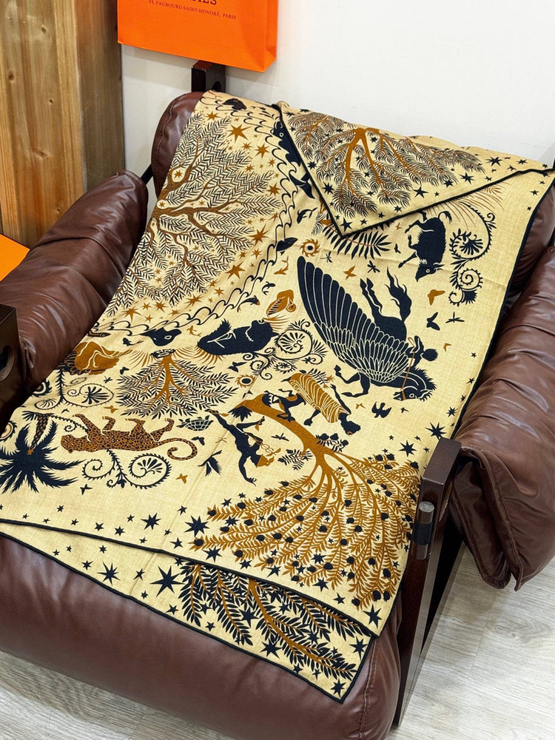 羊绒新款🆕👏👏买了都说好看‼️推荐💕爱马仕双面同色羊绒方巾【玛雅森林双面同色140】，顶级工艺超值‼️爱