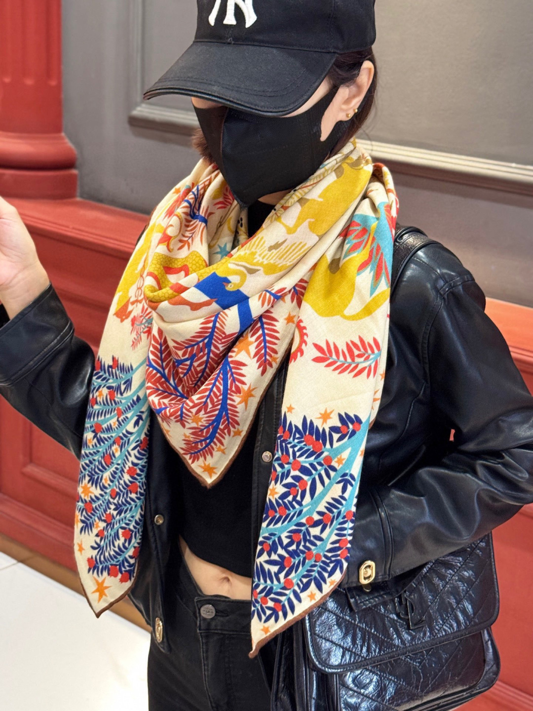 羊绒新款🆕👏👏买了都说好看‼️推荐💕爱马仕双面同色羊绒方巾【玛雅森林双面同色140】，顶级工艺超值‼️爱