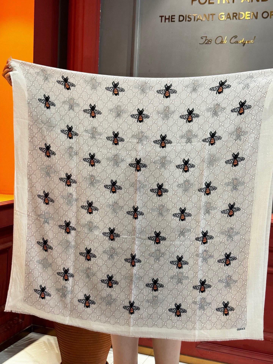 会发光发亮的围巾 新款🆕🏇🏇买了都说好看‼️推荐💕顶级工艺超值‼️爱马仕专柜爆款🎁💟立体呈现图案纹路实物