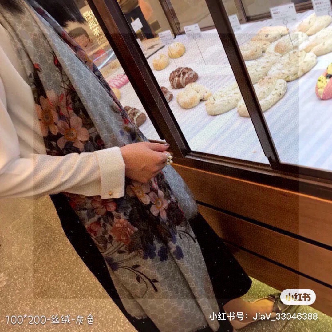 💟秀外慧中，美到过分❗️上身效果疯狂的喜欢❗️Gucci New~300支高端戒指绒！真心美爆了的设计，