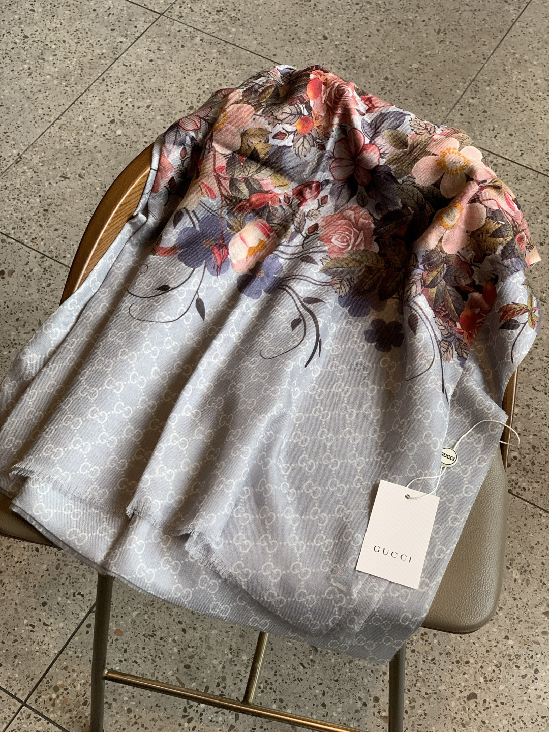 💟秀外慧中，美到过分❗️上身效果疯狂的喜欢❗️Gucci New~300支高端戒指绒！真心美爆了的设计，