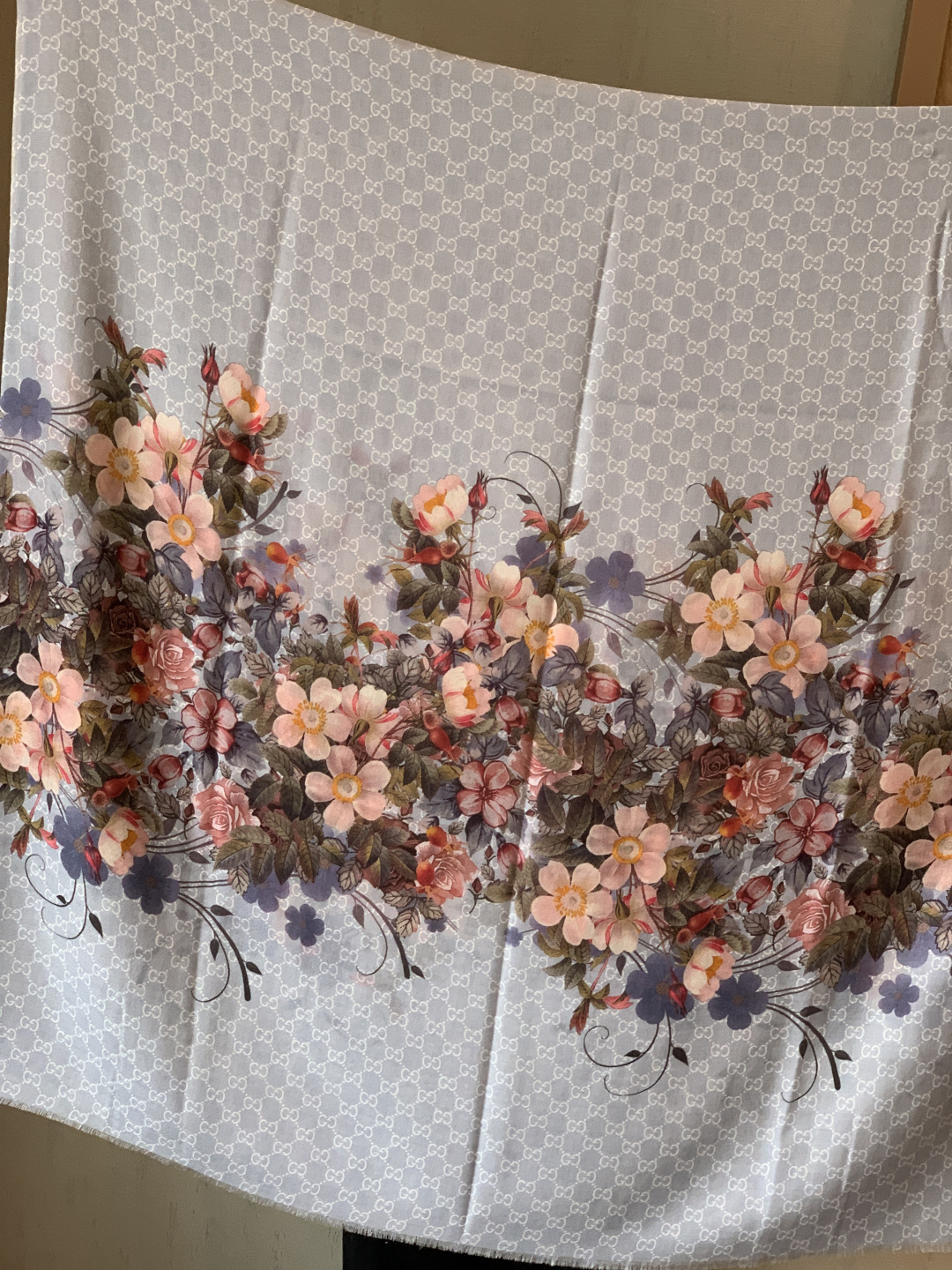 💟秀外慧中，美到过分❗️上身效果疯狂的喜欢❗️Gucci New~300支高端戒指绒！真心美爆了的设计，