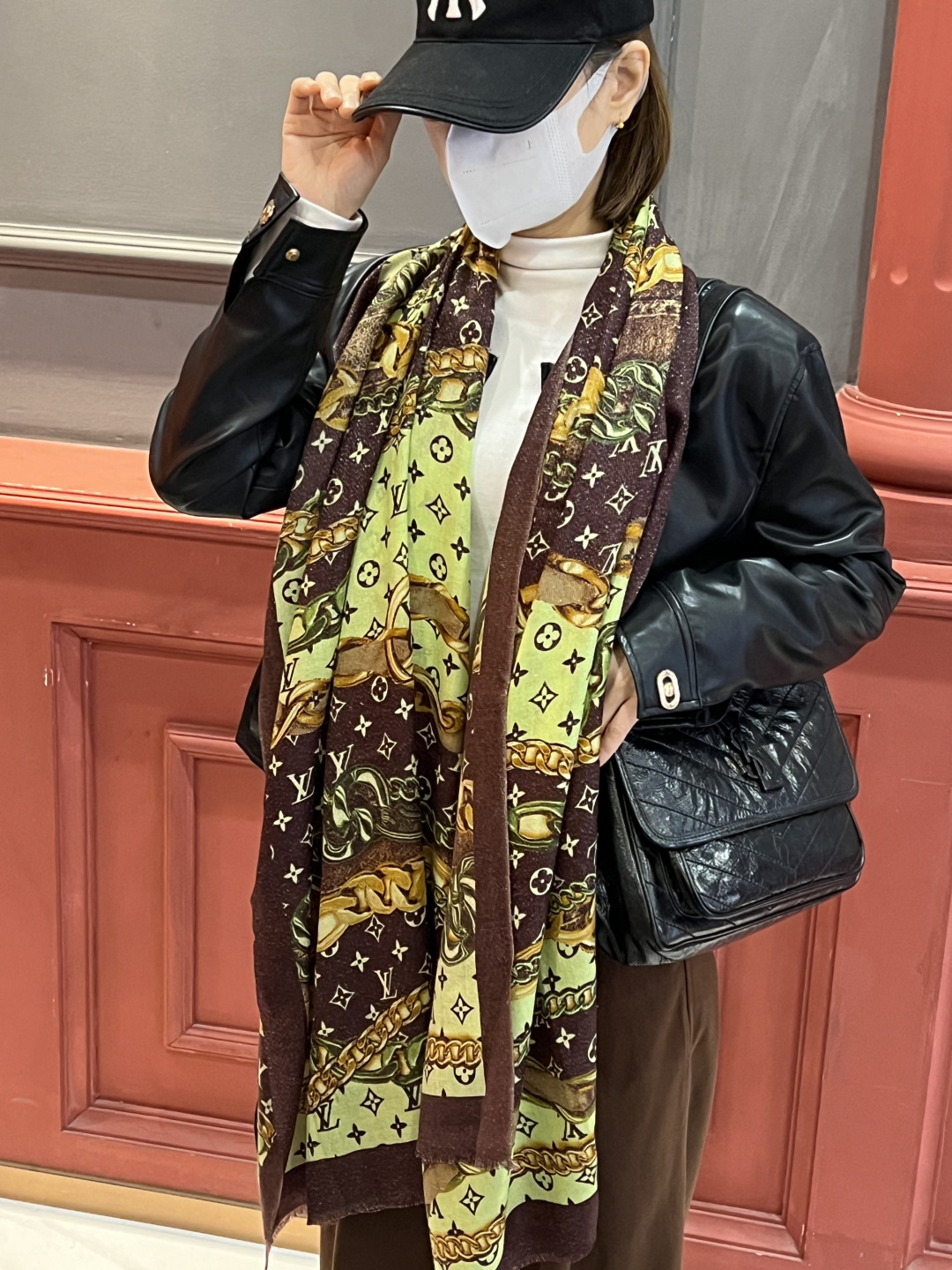 会发光发亮的围巾真心赞‼️驴家【L链条花纹银丝长巾】银丝印花羊绒长巾，新款方巾来撷Nouficel 胶囊