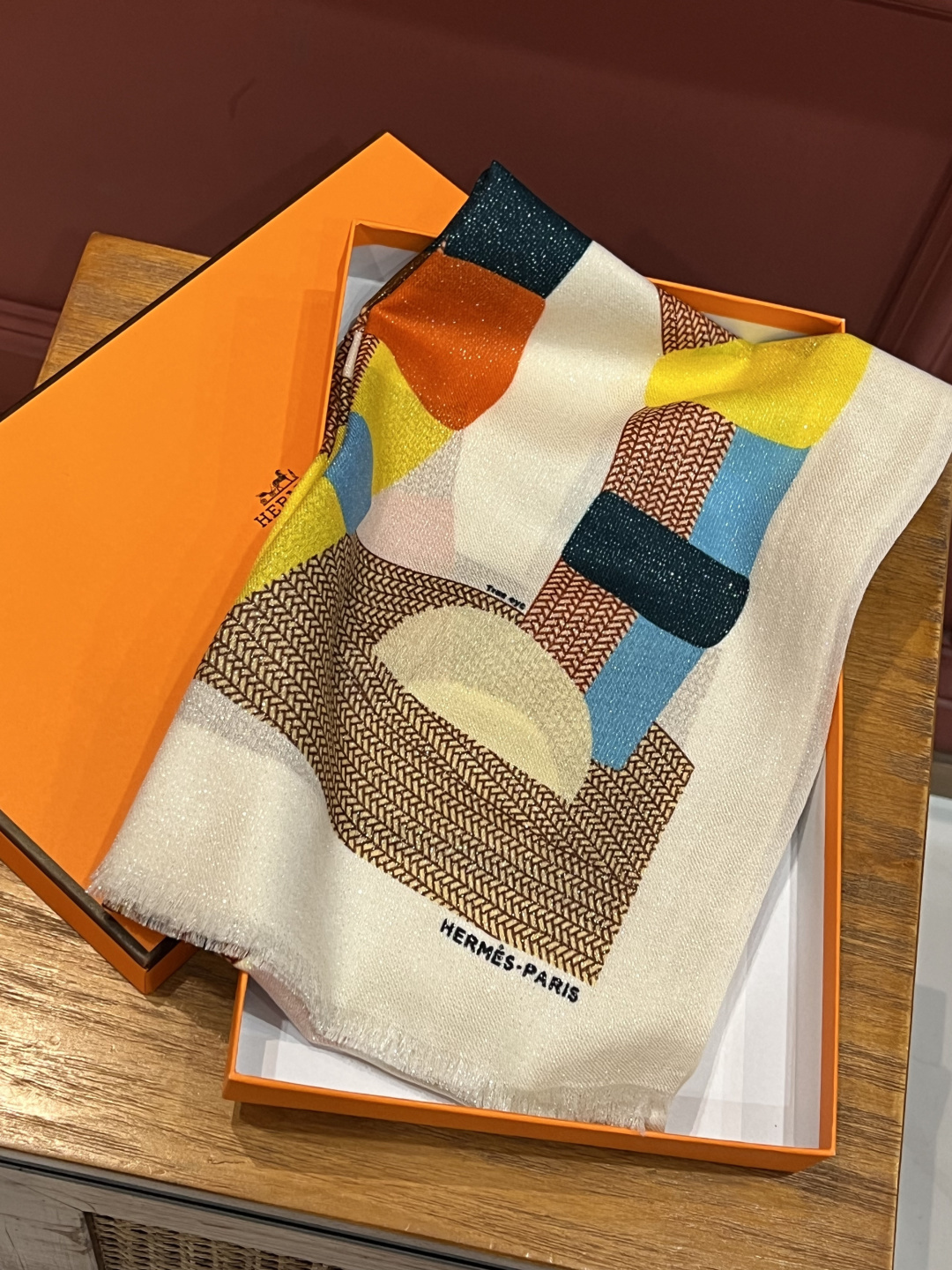 会发光发亮的围巾 新款🆕🏇🏇买了都说好看‼️推荐💕【小马跳跃】顶级工艺超值‼️爱马仕专柜爆款🎁💟立体呈现