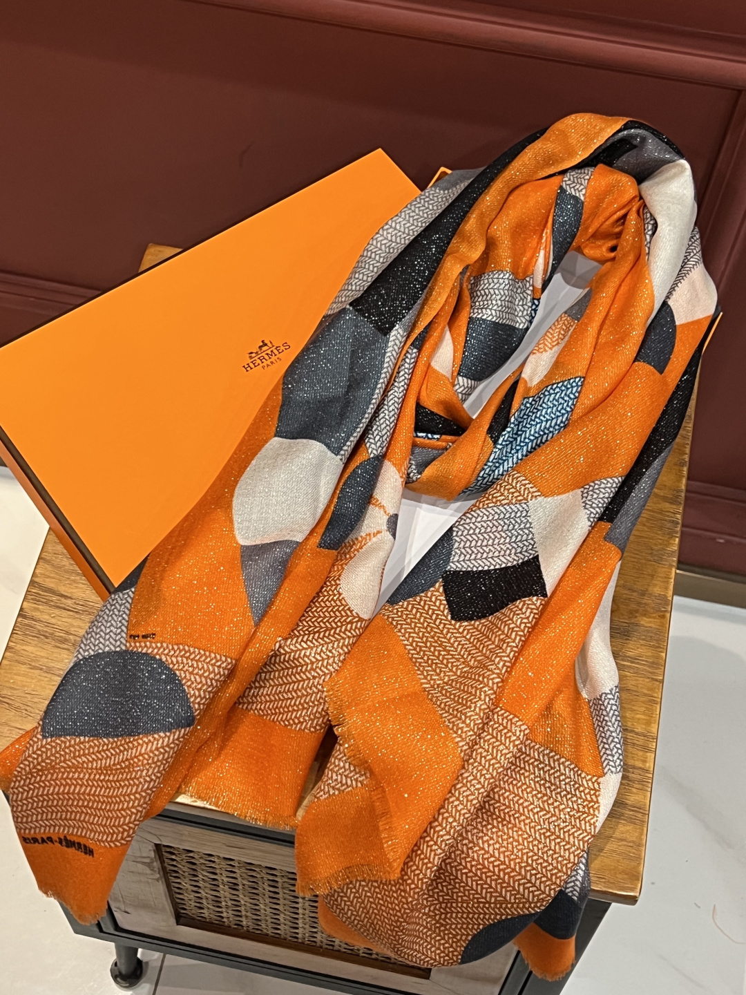 会发光发亮的围巾 新款🆕🏇🏇买了都说好看‼️推荐💕【小马跳跃】顶级工艺超值‼️爱马仕专柜爆款🎁💟立体呈现