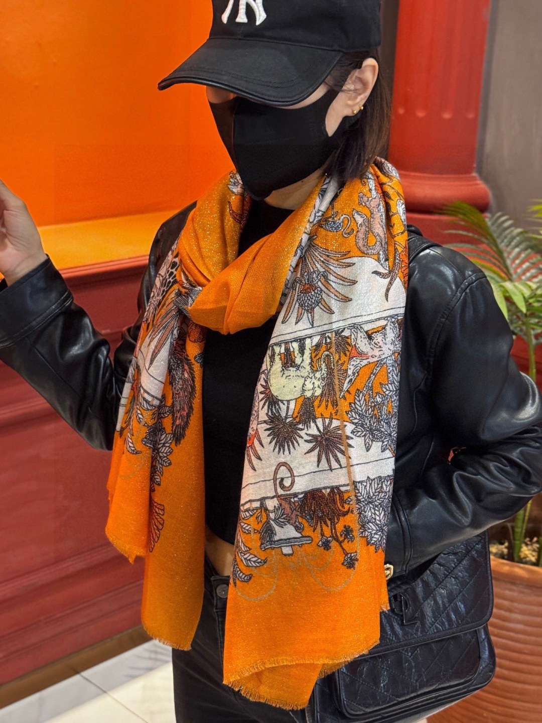 会发光发亮的围巾 羊绒新款🆕👏买了都说好看‼️推荐💕爱马仕双面同色羊绒方巾，【奇珍乐园】顶级工艺超值‼️