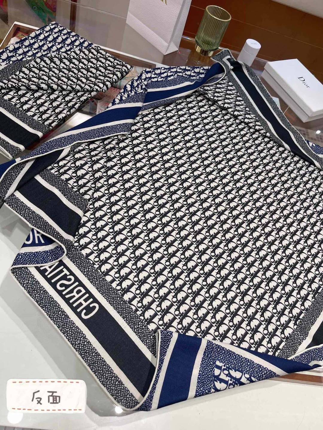 Dior 。首款上新双面丝绒～ 只有我家的品质才敢叫【丝绒”】只有我家的密度才敢说【加密】只有我家出品才