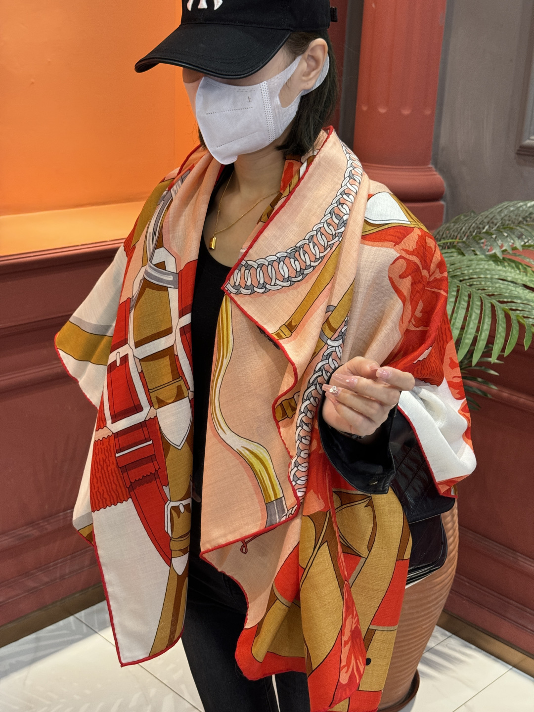 羊绒新款🆕👏👏买了都说好看‼️推荐💕爱马仕双面同色羊绒方巾，【双面同色140】顶级工艺超值‼️爱马仕专柜