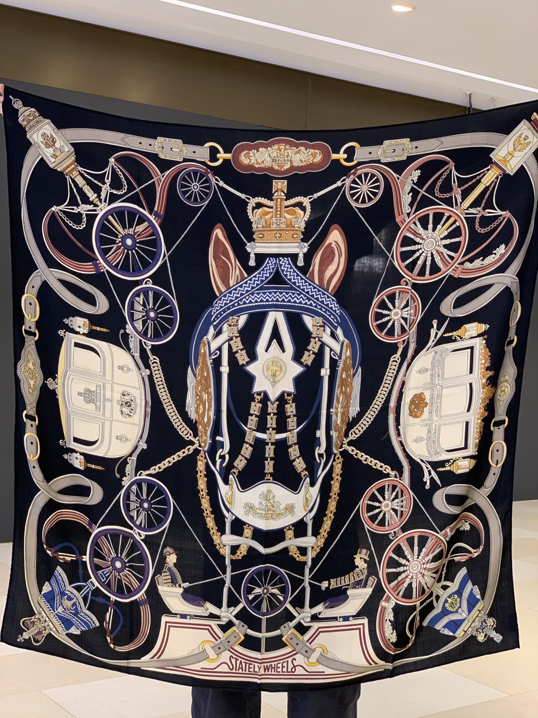 羊绒新款🆕👏👏买了都说好看‼️推荐💕爱马仕双面同色羊绒方巾【双面同色140】，顶级工艺超值‼️爱马仕专柜