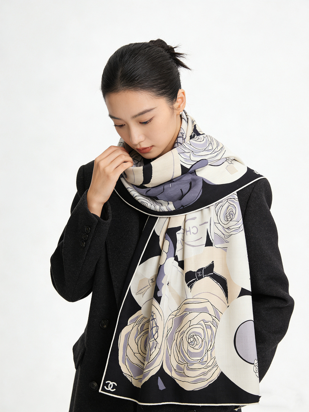 📦新款💖💖🏻🏻【山茶花印花140】140丝绒双面同色印花方巾‼️抢‼️VIP推荐 ‼️下手一定要快【高端