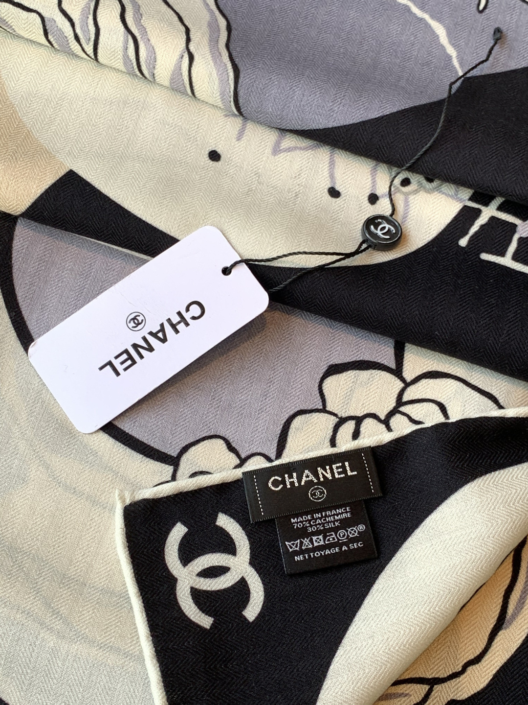 📦新款💖💖🏻🏻【山茶花印花140】140丝绒双面同色印花方巾‼️抢‼️VIP推荐 ‼️下手一定要快【高端