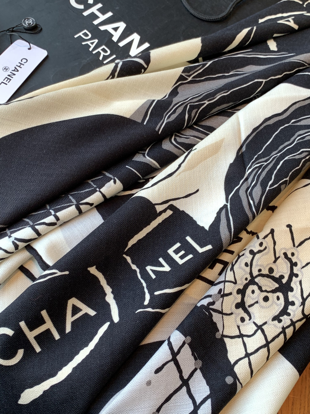 📦新款💖💖🏻🏻【山茶花印花140】140丝绒双面同色印花方巾‼️抢‼️VIP推荐 ‼️下手一定要快【高端