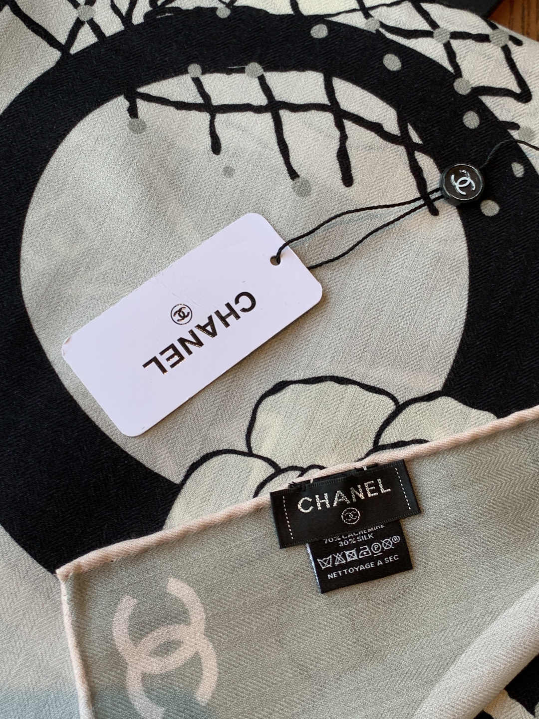 📦新款💖💖🏻🏻【山茶花印花140】140丝绒双面同色印花方巾‼️抢‼️VIP推荐 ‼️下手一定要快【高端