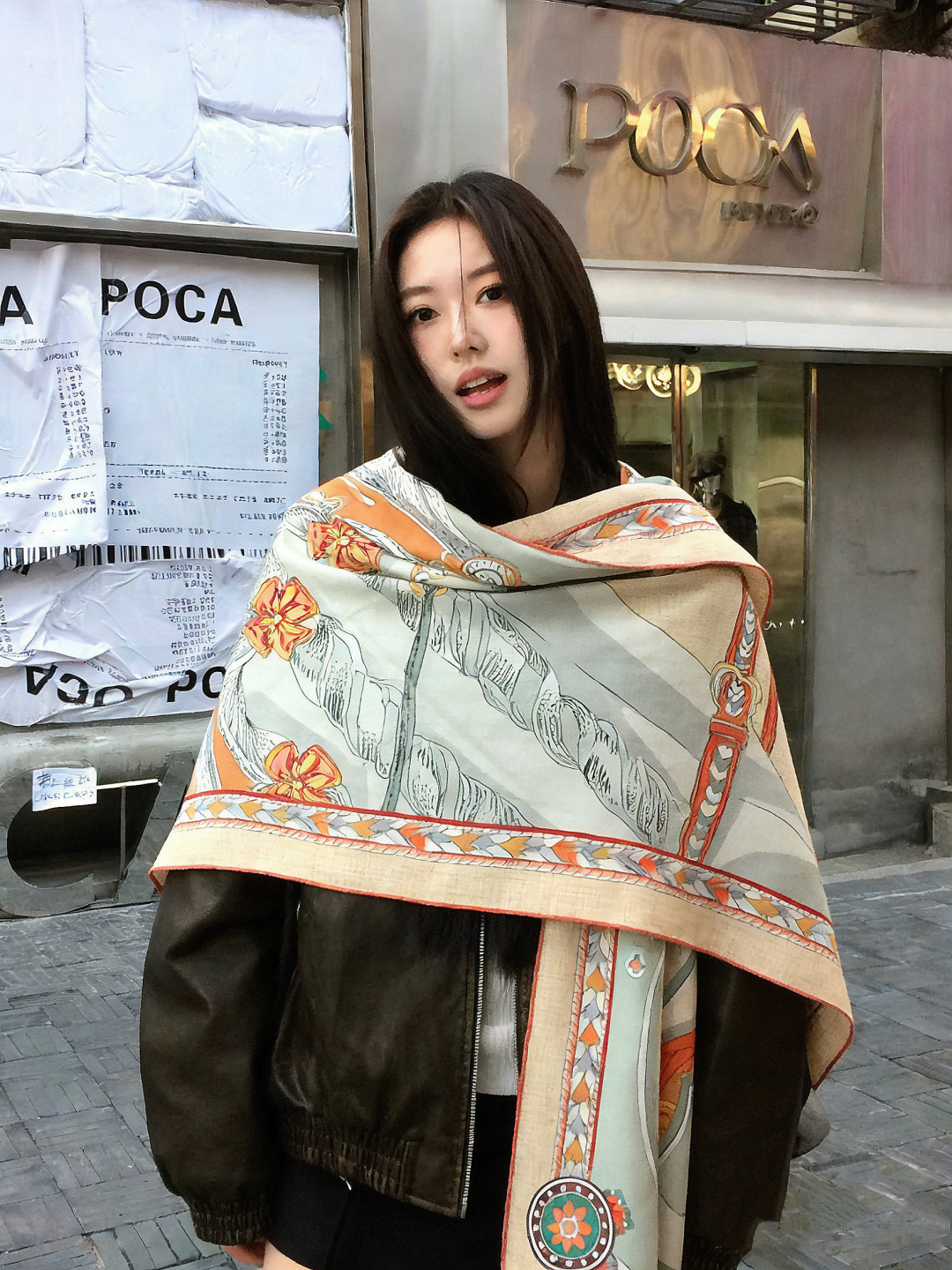 羊绒新款🆕👏👏买了都说好看‼️推荐💕爱马仕双面同色羊绒方巾【双面同色140】，顶级工艺超值‼️爱马仕专柜