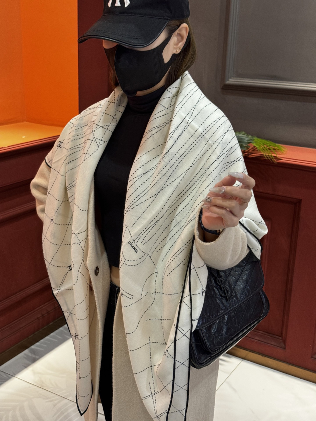 【升级双面同色 加密面料】 上新❤️ 140*140台版印花 黑白二色 高级都市新贵！山茶花的再一次邂逅