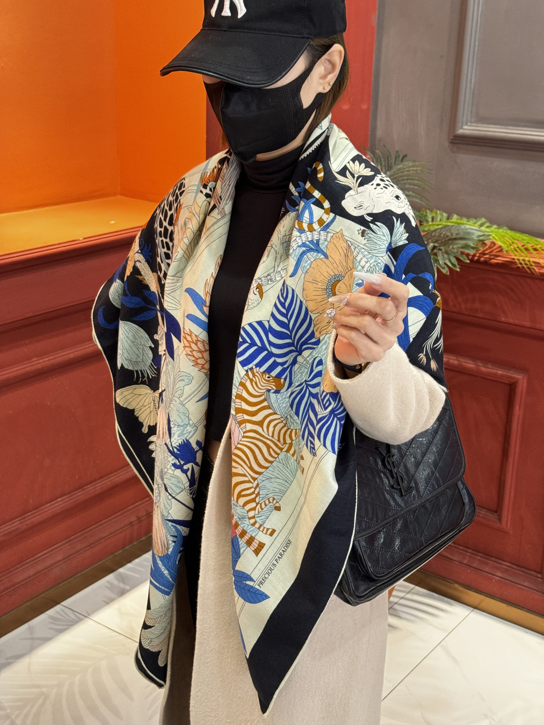 羊绒新款🆕👏买了都说好看‼️推荐💕爱马仕双面同色羊绒方巾，【奇珍乐园双面同色140】顶级工艺超值‼️爱马