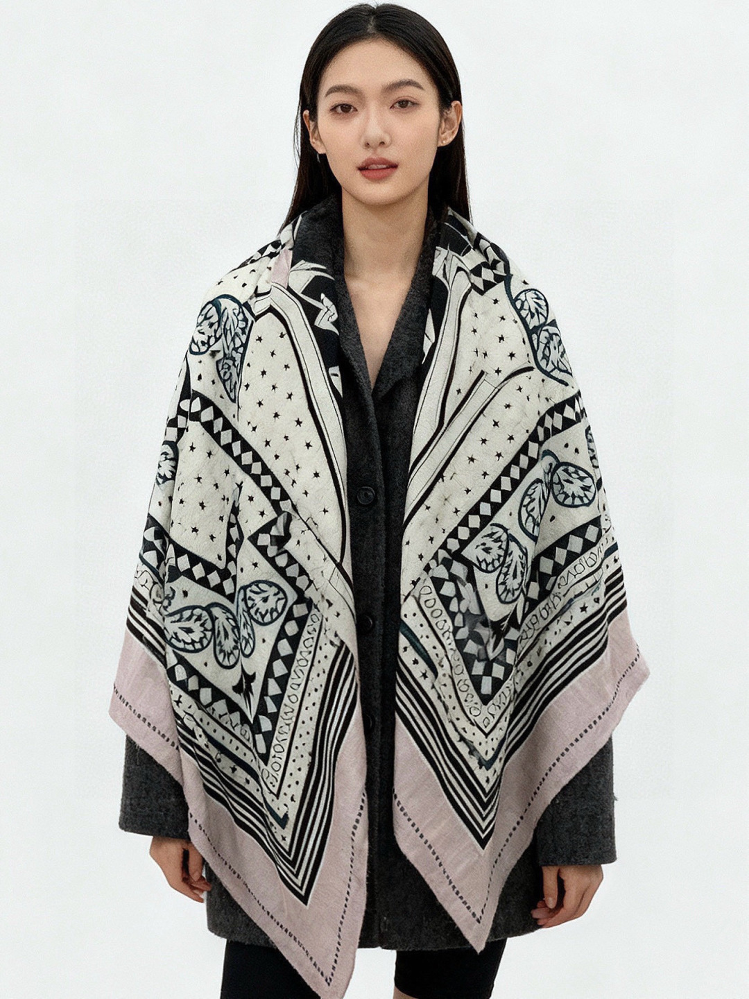 NO:729485,Everyone who bought the new cashmere style said it looks good. I recommend the Hermès double-sided cashmere square scarf of the same color [140 on both sides]. The top-notch craftsmanship is a great value. The Hermès counter hot model has a three-dimensional presentation of patterns and textures. The real thing is of extremely high grade. Special craftsmanship. High-end research and development. Stunning. The special cutting-edge craftsmanship is loved by Bai Fumei. Whether it is quality, style or price, it will make them scream for big brand control. Super high cost performance.  Definitely worth buying, size 140cm*140cm, 70 cashmere silk high version scarf, high version scarf, hermes, real silk19860909羊绒新款买了都说好看推荐爱马仕双面同色羊绒方巾【双面同色140】,顶级工艺超值爱马仕专柜爆款立体呈现图案纹路实物档次极高特殊工艺高端研发惊艳问世特殊尖端工艺处理受到白富美的喜欢 无论是品质 款式 价格都令大牌控的她们尖叫 超高性价比 绝对值得入手尺寸140cm*140cm,70羊绒真丝高版本围巾,高版本围巾,hermes,real silk,scarf