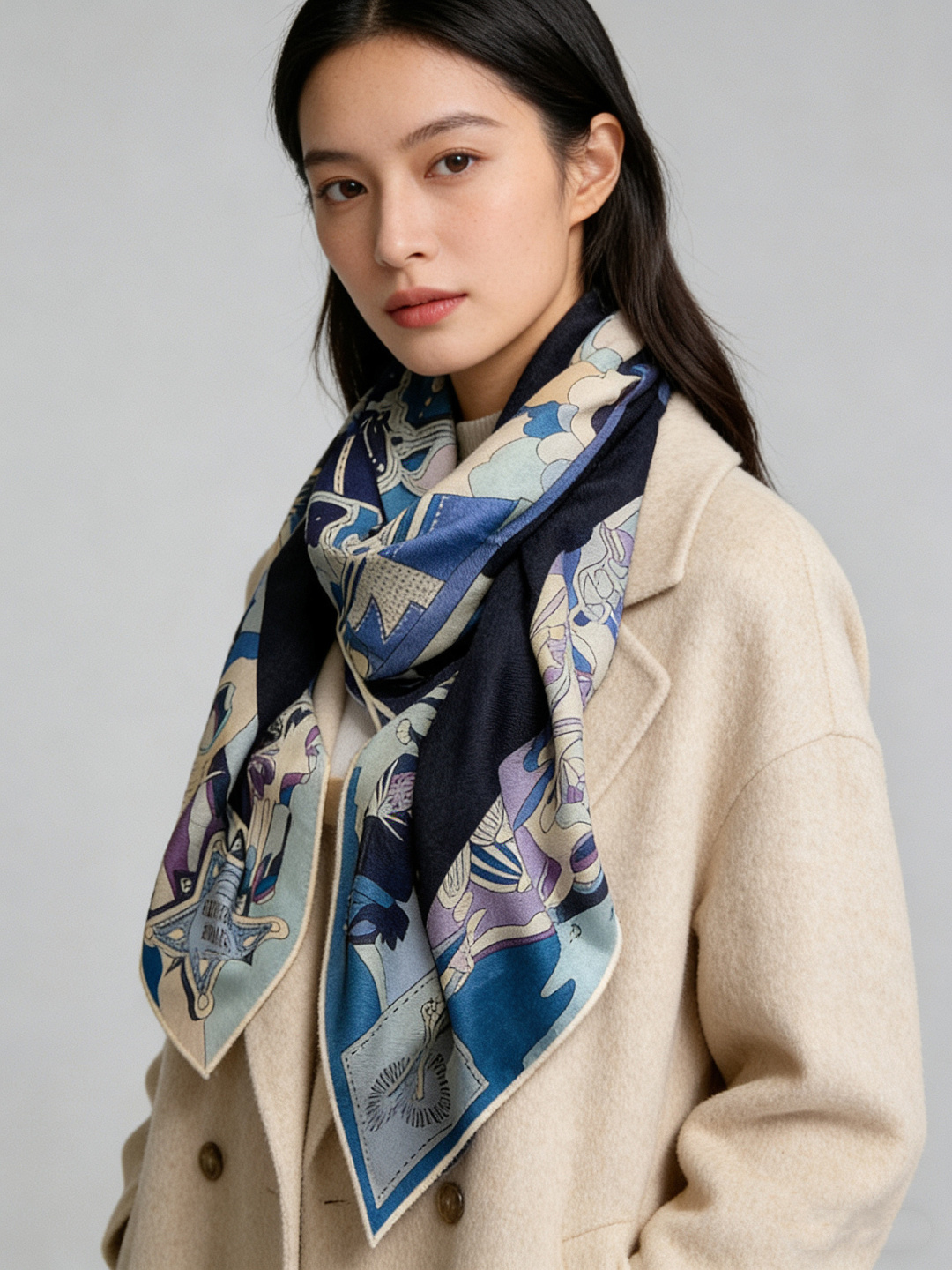 NO:729438,Everyone who bought the new cashmere style said it looks good. I recommend the Hermès double-sided cashmere square scarf of the same color [140 on both sides]. The top-notch craftsmanship is a great value. The Hermès counter hot model has a three-dimensional presentation of patterns and textures. The real thing is of extremely high grade. Special craftsmanship. High-end research and development. Stunning. The special cutting-edge craftsmanship is loved by Bai Fumei. Whether it is quality, style or price, it will make them scream for big brand control. Super high cost performance.  Definitely worth buying, size 140cm*140cm, 70 cashmere silk high version scarf, high version scarf, hermes, real silk19860909羊绒新款买了都说好看推荐爱马仕双面同色羊绒方巾【双面同色140】,顶级工艺超值爱马仕专柜爆款立体呈现图案纹路实物档次极高特殊工艺高端研发惊艳问世特殊尖端工艺处理受到白富美的喜欢 无论是品质 款式 价格都令大牌控的她们尖叫 超高性价比 绝对值得入手尺寸140cm*140cm,70羊绒真丝高版本围巾,高版本围巾,hermes,real silk,scarf